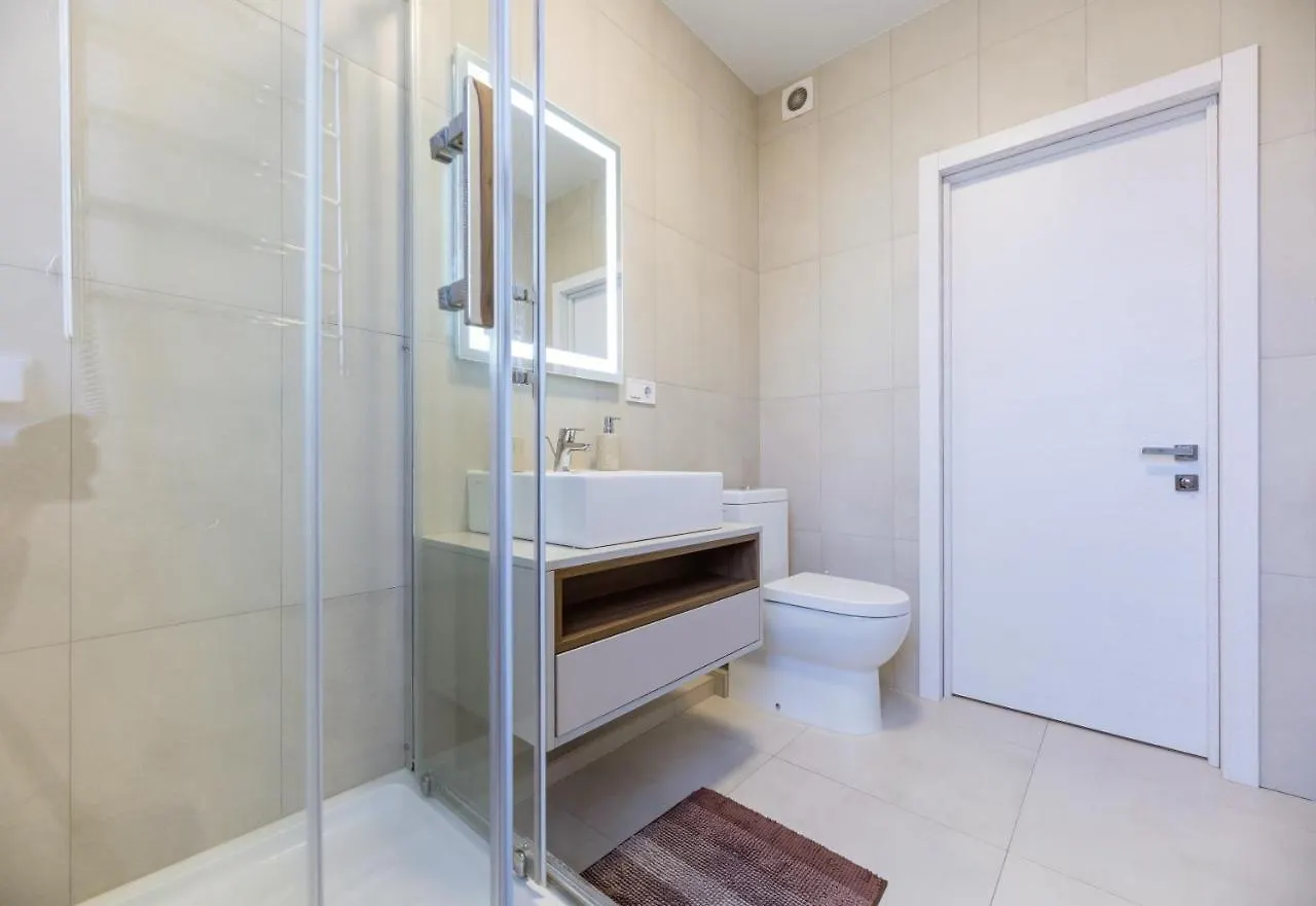 קייב Nyvky Like Home - Studio - Apt 40 Apt 46 0*,  אוקראינה